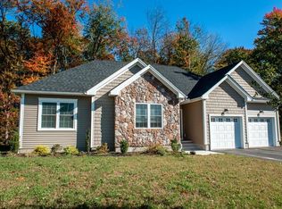 52 Morgan Cir, Chicopee, MA 01013