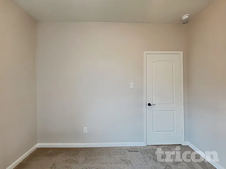 2312 Redbud Dr — Photo 15