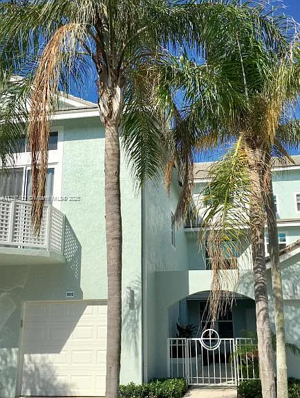 905 Mainsail Cir #905 — Photo 2