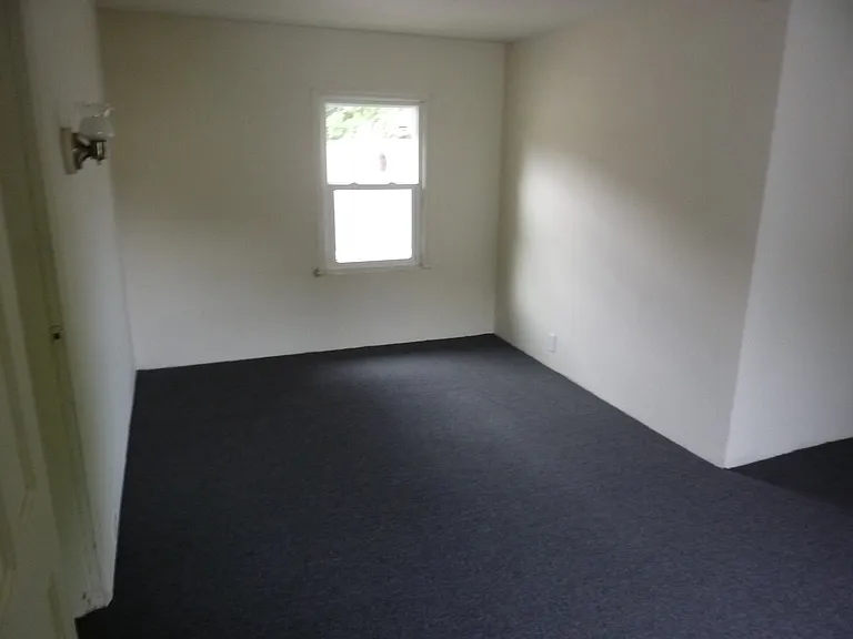 121 Fayette St — Photo 5