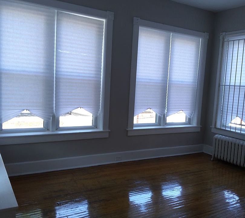 1st image of 2936 Saint Paul St APT 1R