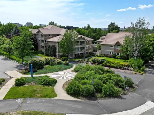 639 N Riverpoint Blvd APT J401, Spokane, WA 99202