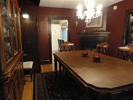 4th image of 316 Cowell Ave
