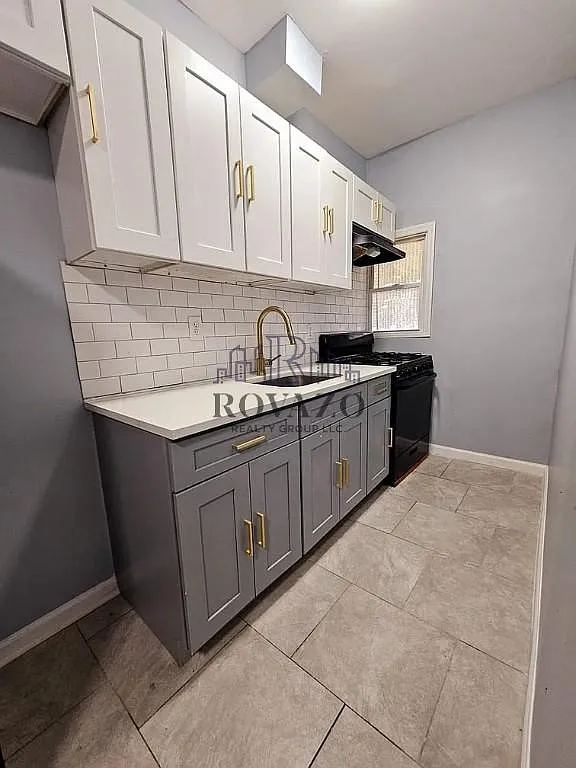 2 bed, $1,750 — Photo 1