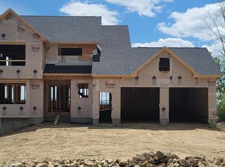 170 Governors Rd, Pittsfield, NH 03263