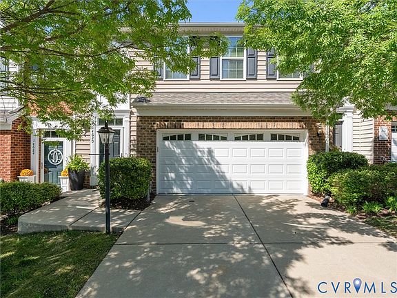 2nd image of 14620 Bridge Creek Dr