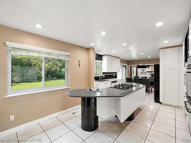 6628 Heather Heath — Photo 16