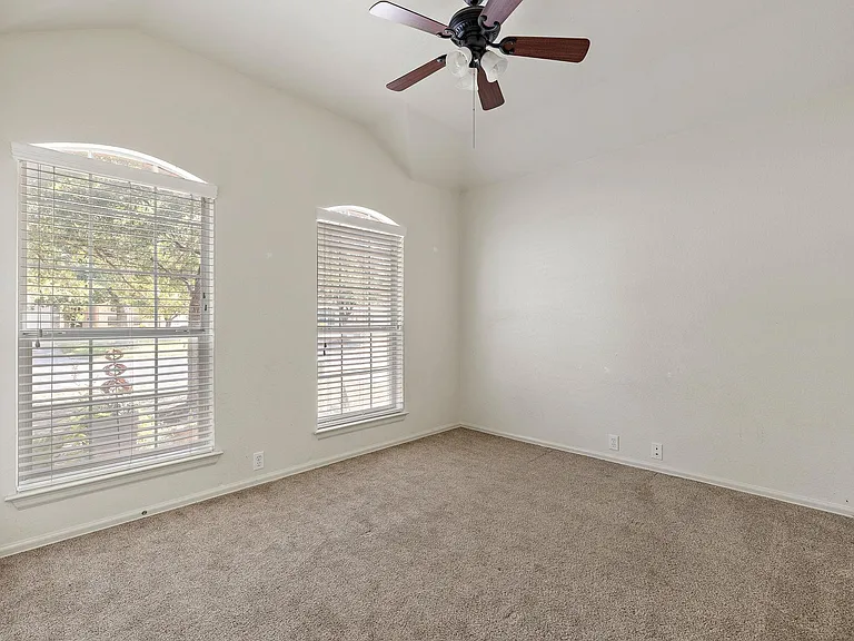 225 King Elder Ln — Photo 14