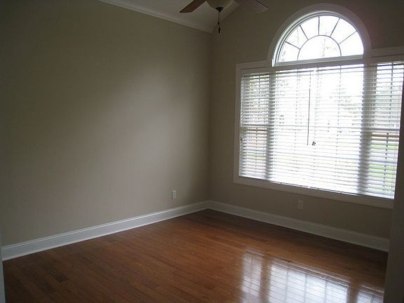 Dining Room with Vaulted Ceilings