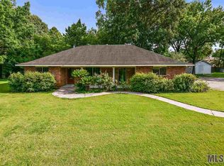 348 Robindale Cir, Baton Rouge, LA 70815