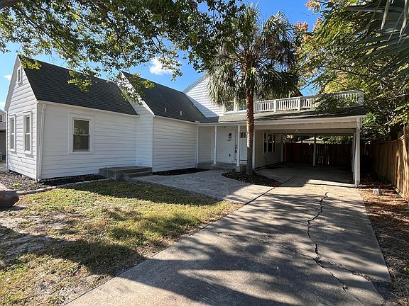 2nd image of 434 Louisiana Ave