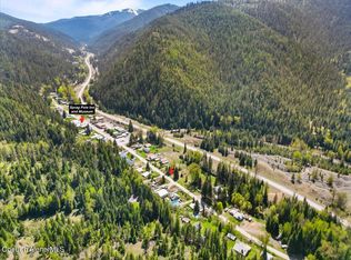 6138 Prichard Creek St, Wallace, ID 83874