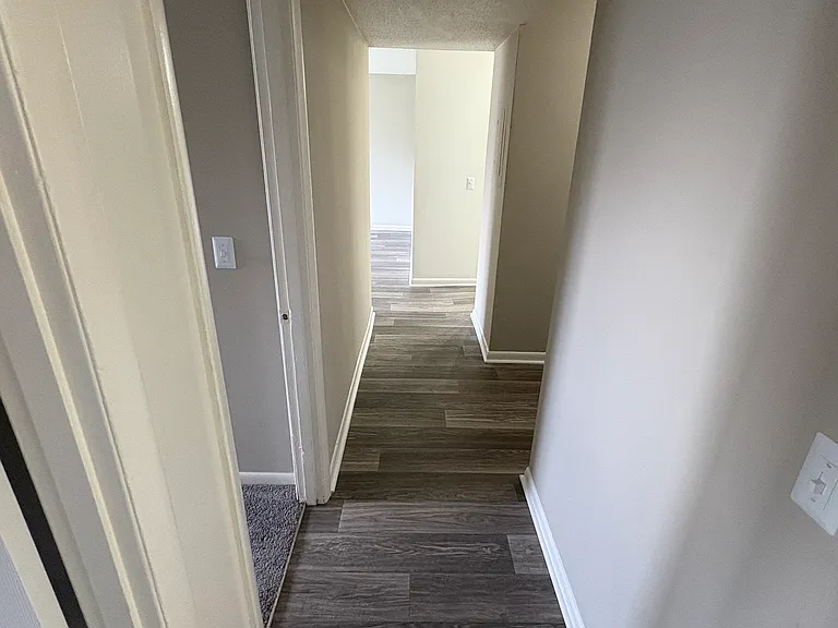 C102 Hickory Hill Ln #C102 — Photo 9