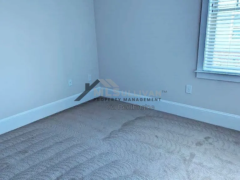 375 Avett Dr — Photo 18