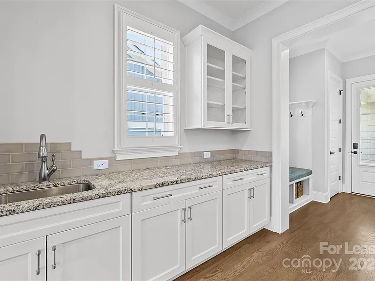 124 Sisters Cove Ct — Photo 32