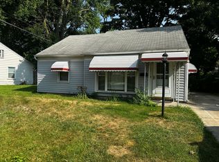 10750 Corning St, Oak Park, MI 48237