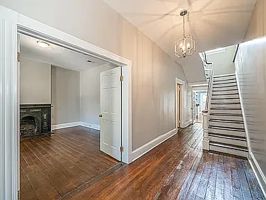 507 W Clay St — Photo 4