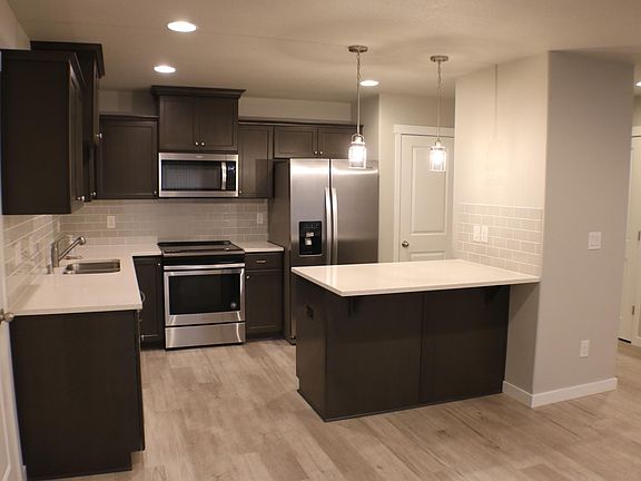 2nd image of 14113 NE 7th Ct