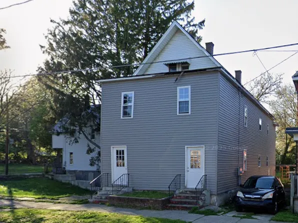 656 W 4th St #1, Erie, PA 16507