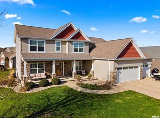 1700 Kensington Dr, Washington, IL 61571