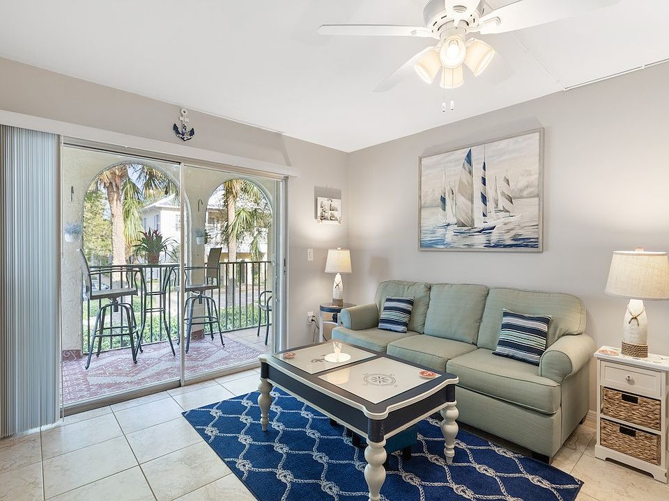 835 18th St APT 102, Vero Beach, FL 32960 | Zillow