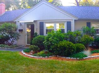 6 Leighton St, Natick, MA 01760