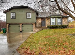 504 Wells Rd, Platte City, MO 64079