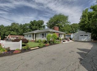 89 Ames St, Methuen, MA 01844