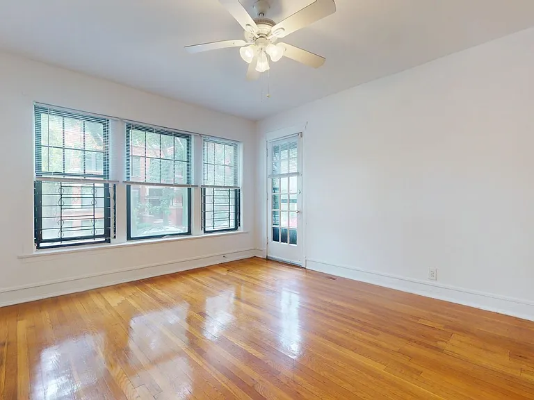 Dining/Living room