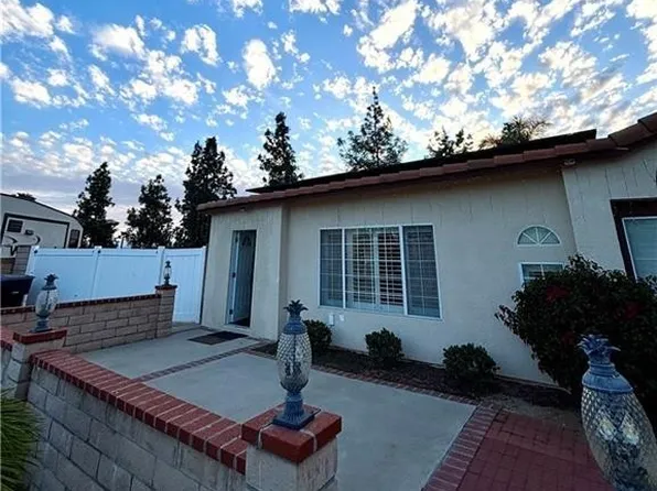 7271 Wood Rd, Riverside, CA 92506