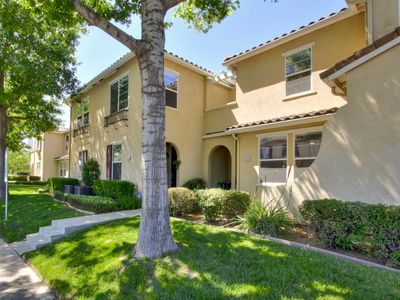 8496 Crystal Walk Cir #98, Elk Grove, CA, 95758