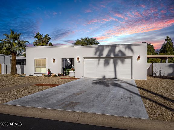 5th image of 128 E Tam O Shanter Drive
