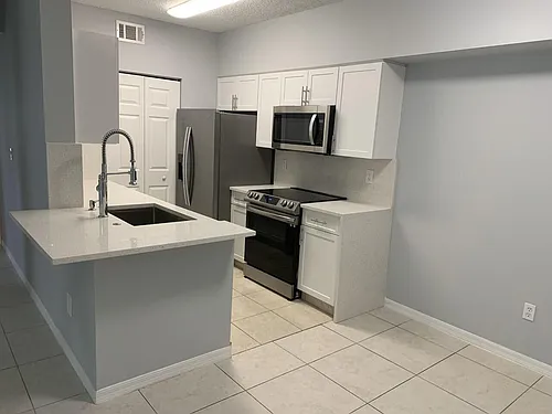 10300 Fox Trail Rd S #808 Photo 1