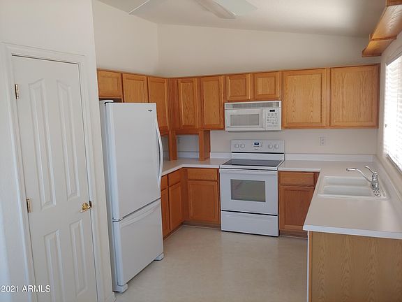 2nd image of 1451 E La Costa Dr