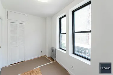 Rented by Bond New York