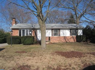 131 Brewer Ave, Blackwood, NJ 08012