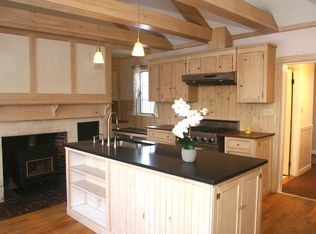 68 Pleasant Hill Rd, Falmouth, ME 04105