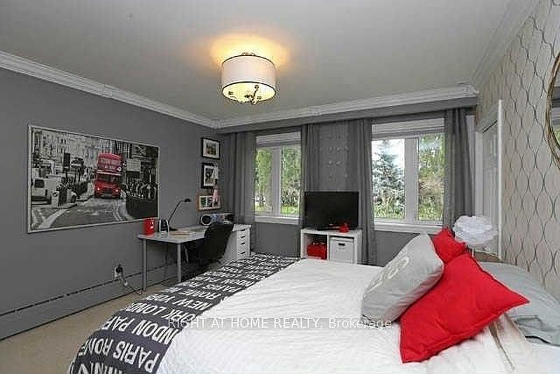 Ajax House for rent - 4 Bedrooms — photo 10