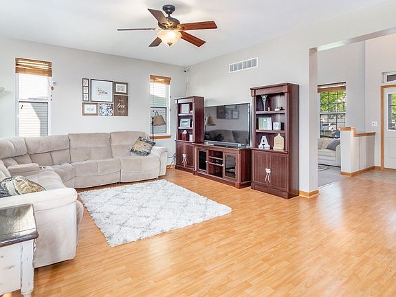 4th image of 7713 Scarlett Oak Dr