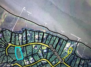 217 Riverpoint Ln NE, Townsend, GA 31331