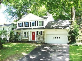 1975 Temblethurst Rd, South Euclid, OH 44121