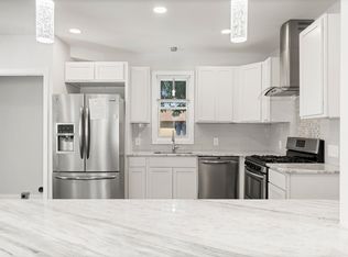 665 N Main St, East Longmeadow, MA 01028