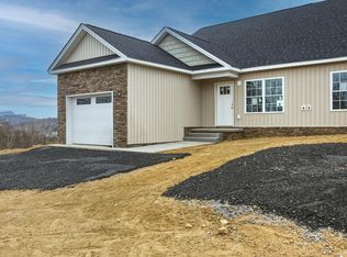 2105 Willow Hill Dr, Harrisonburg, VA