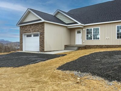 2105 Willow Hill Dr, Harrisonburg, VA, 22801