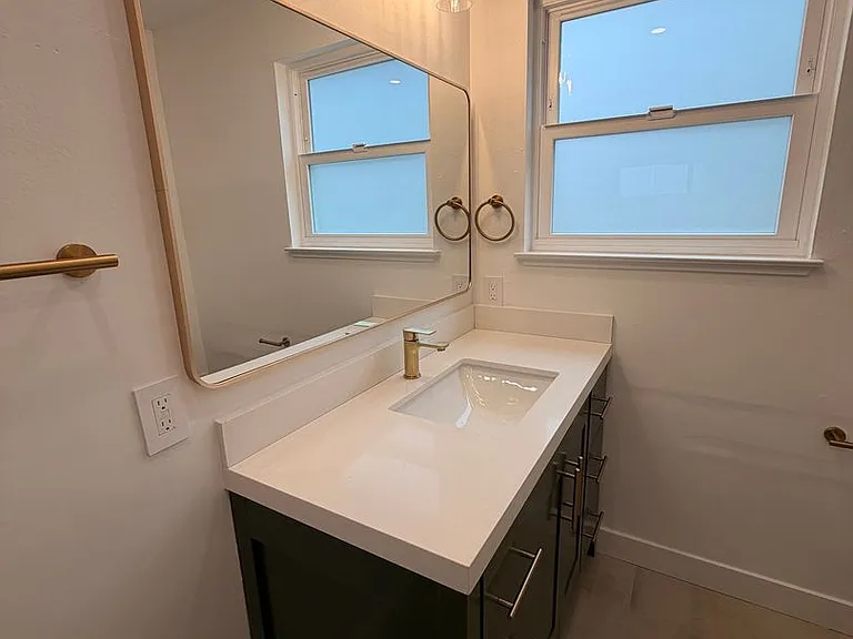 710 W Orange Ave — Photo 34