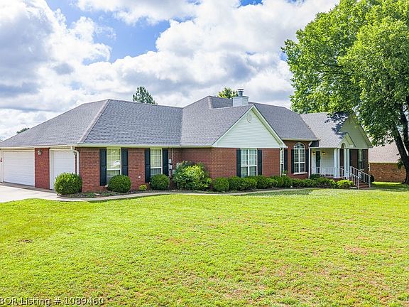 4th image of 11505 Springridge Dr