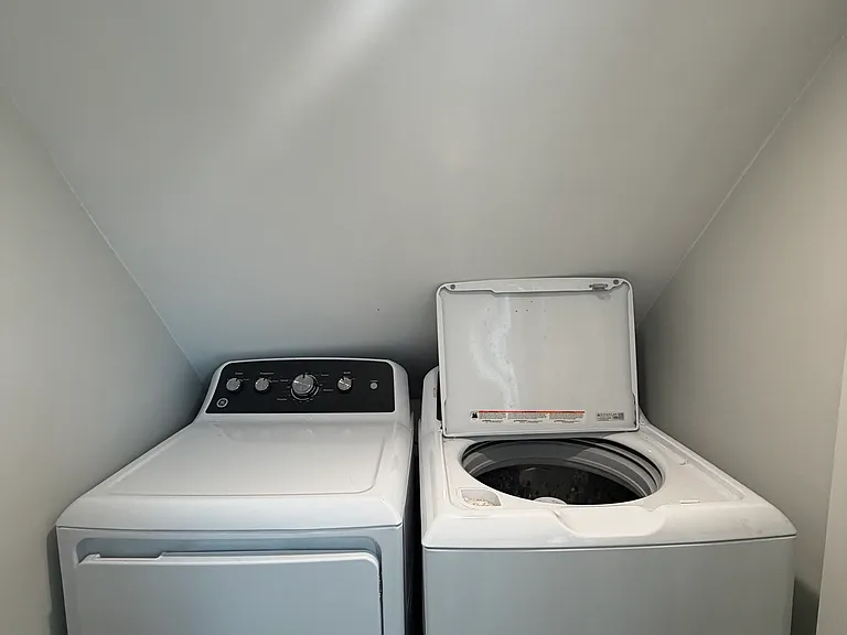 41 Richards St #3 — Photo 17