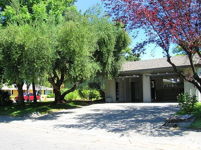 Garage along Anza