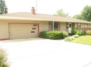 2608 Hawthorne Ave, Janesville, WI 53545