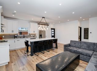 5332 Natick Ave, Van Nuys, CA 91411